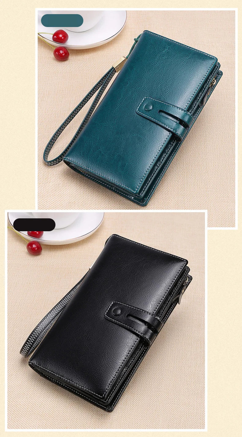 Essentials Wallet