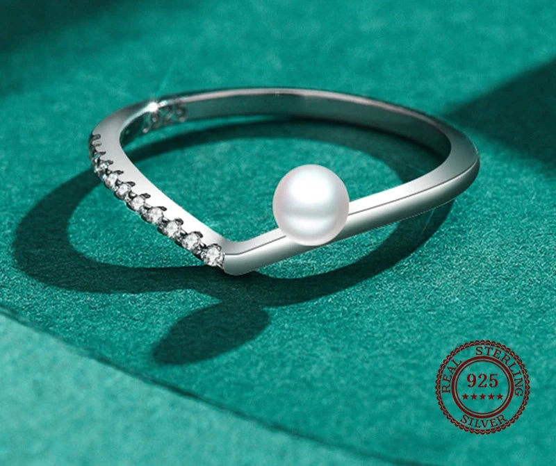 Pearl Raindrop Ring