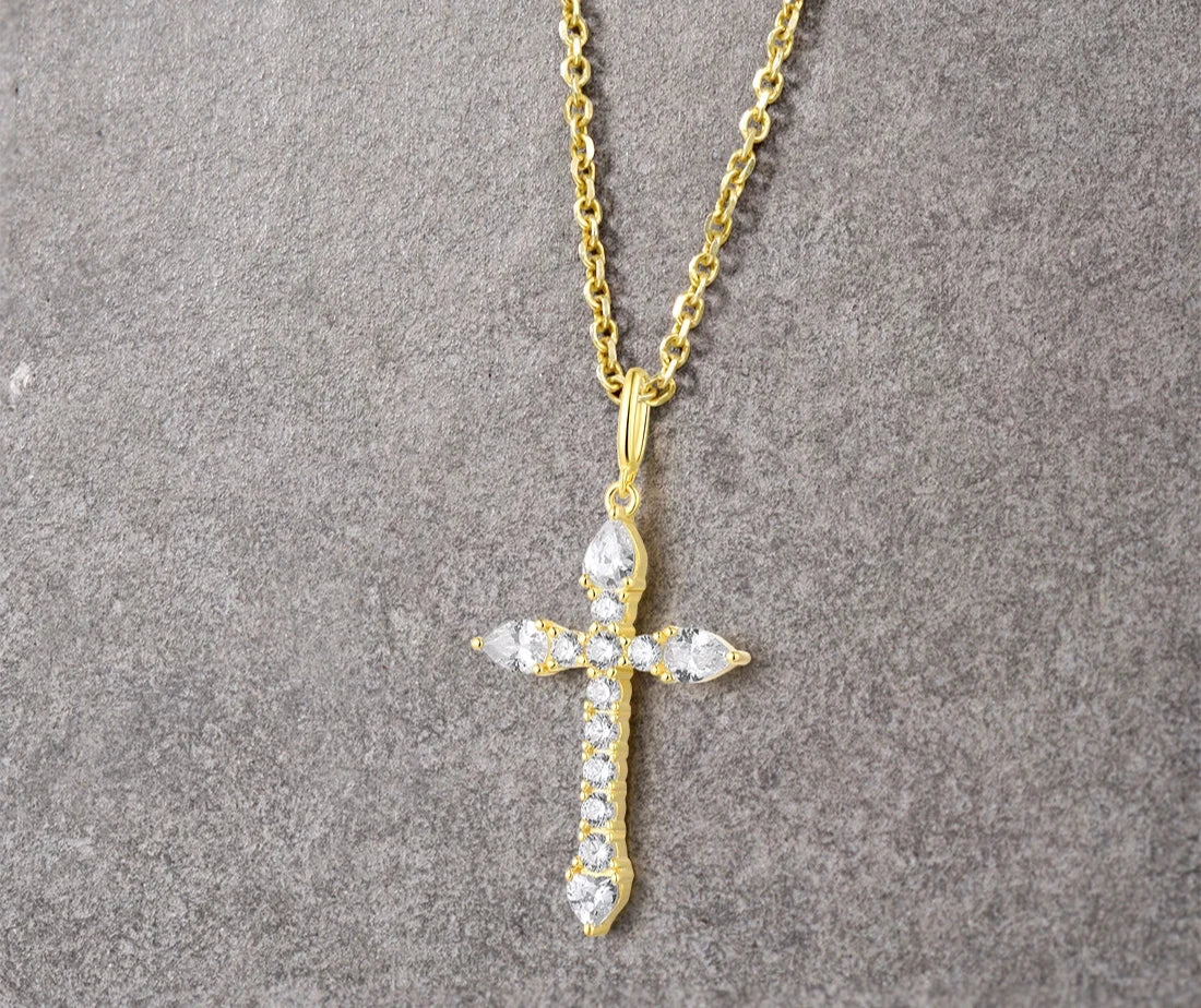 Classic Cross pendant