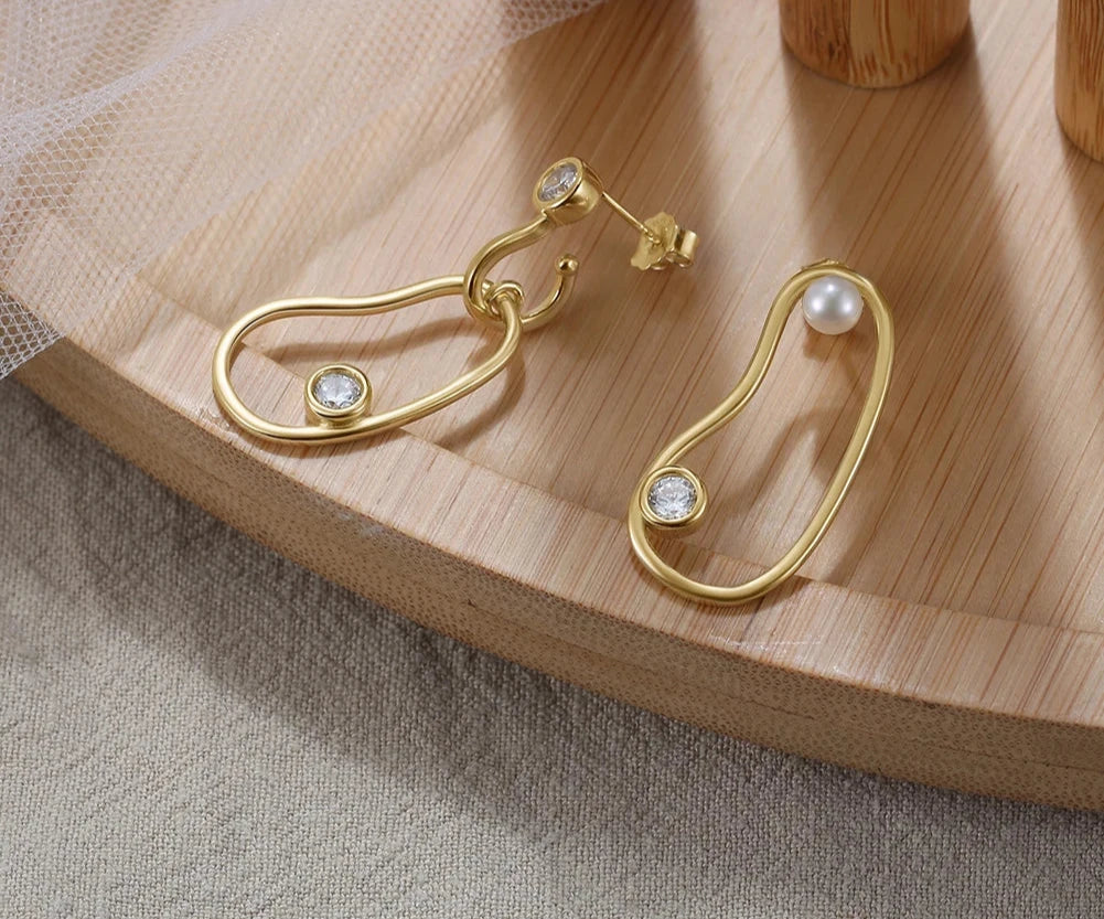 Pearl and Gold Harmony Earrings