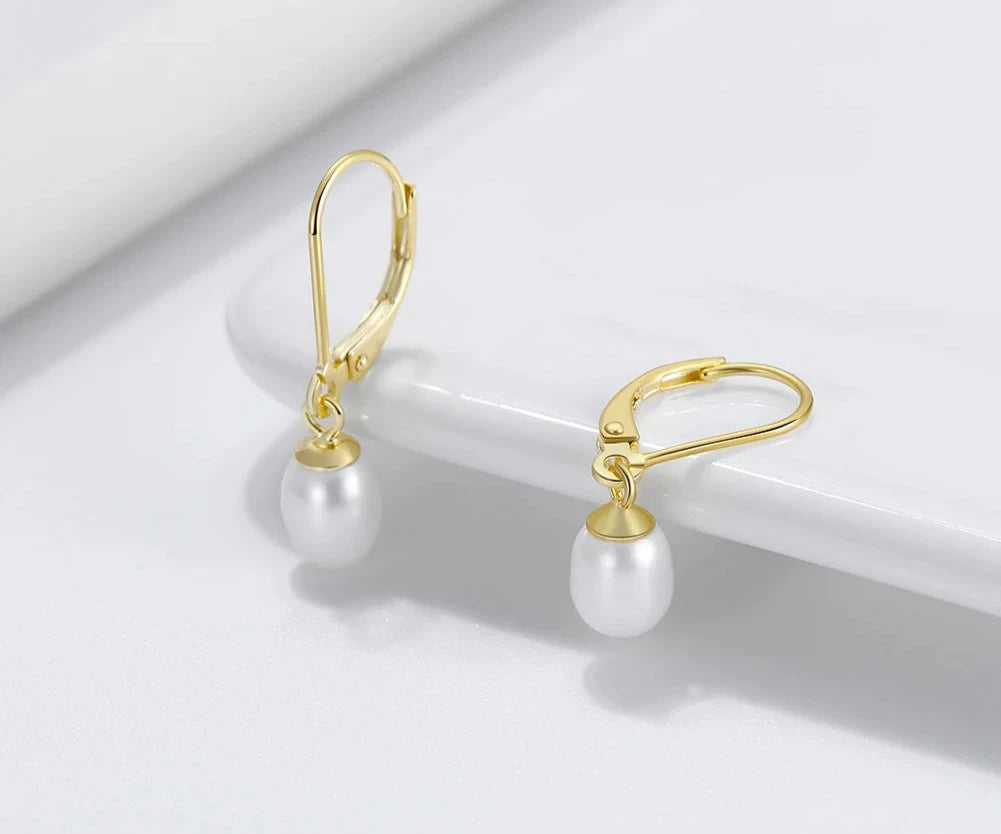 Chic Pearl Charm Earrings